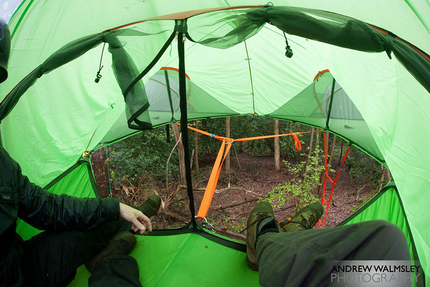 Tents that clearance connect to canopy